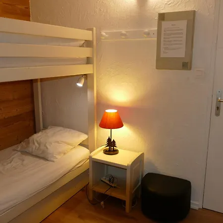 Ideal Pour 4, Au Pied Des Pistes Avec Grande Terrasse - Fr-1-546-54 Apartament Les Deux Alpes